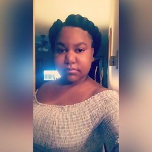 Meet your Posher, Brenda